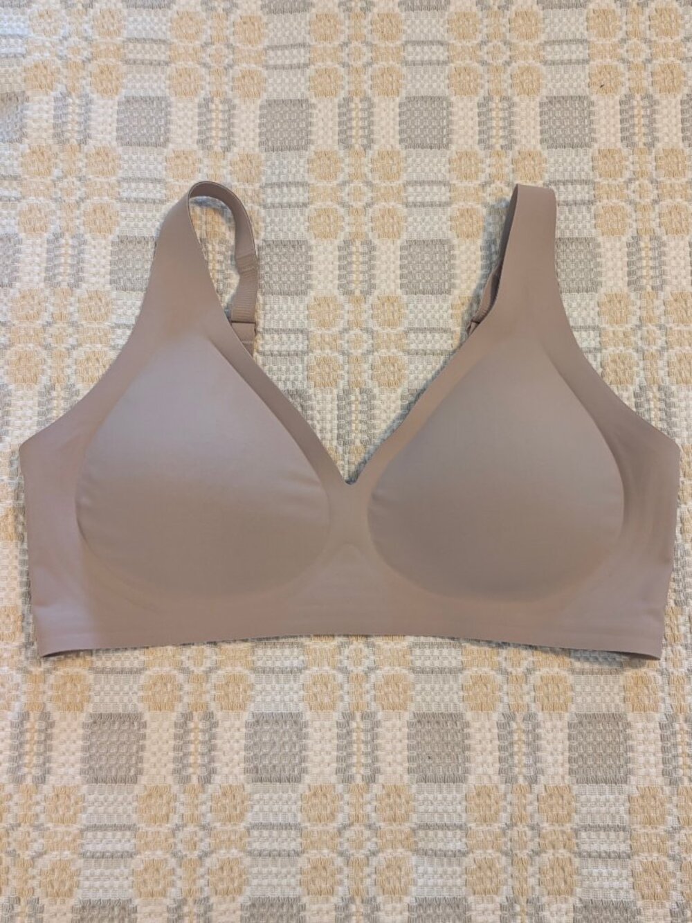 OEAK Women's Jelly Bra Wireless Seamless Tshirt Deep V Size L Gray